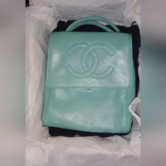 Vintage Chanel purse - Picture 7 of 11